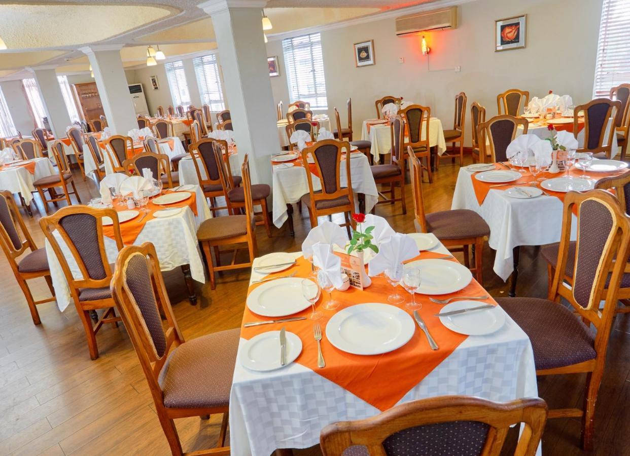 Gold Crest Hotel Quatre Bornes Esterno foto