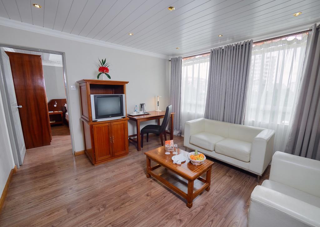 Gold Crest Hotel Quatre Bornes Esterno foto