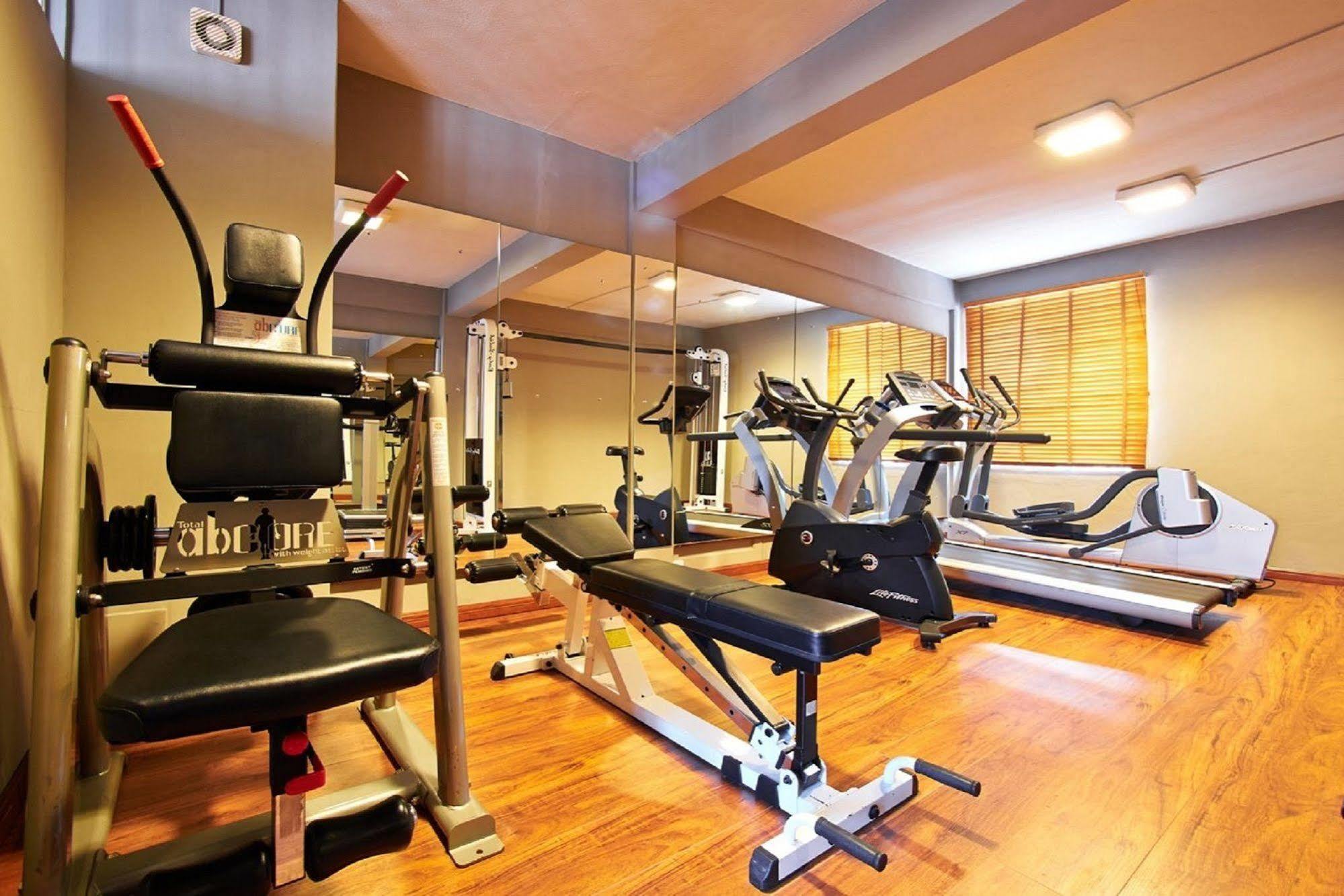 Gold Crest Hotel Quatre Bornes Esterno foto